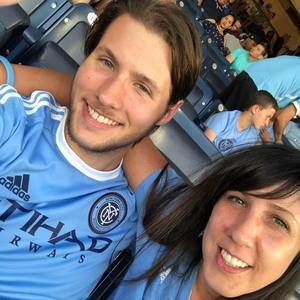 Meet your Posher, Nicholas